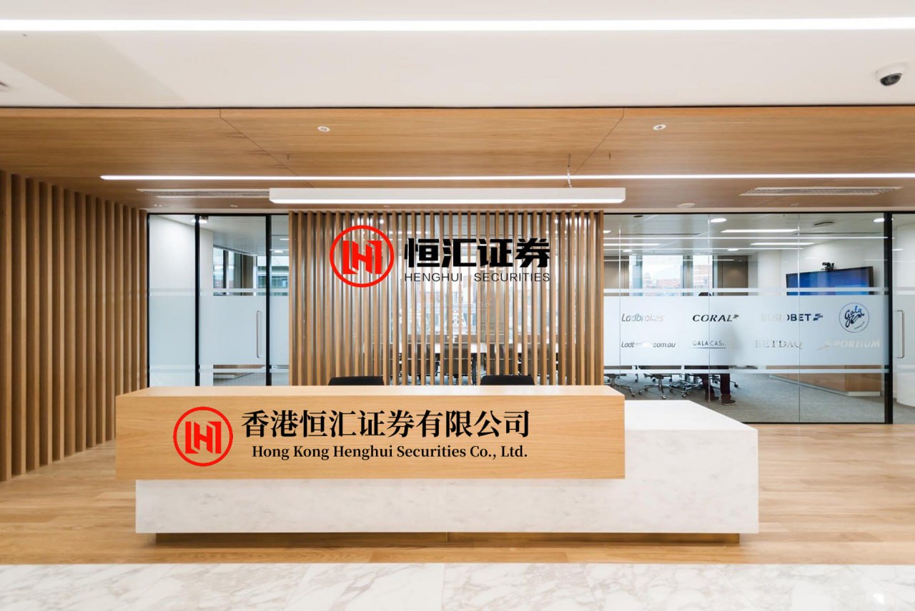 鼎坤策略 心内科门诊排长队，心内科专家：猝死人群中约八成与心源性相关